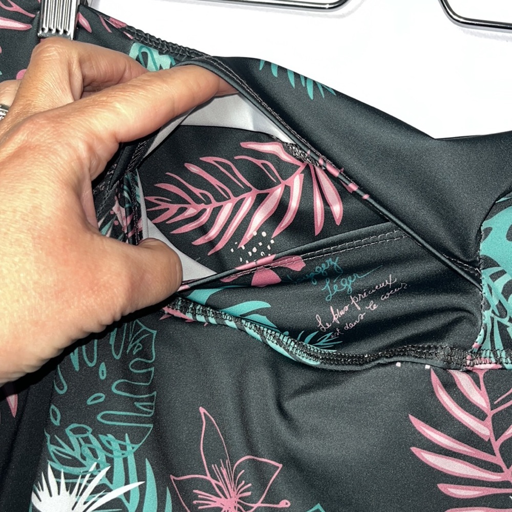 Message Factory Skort - Picture 3 of 9